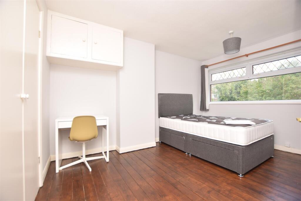 Additional image 4 of BPC02361, Trentham Close