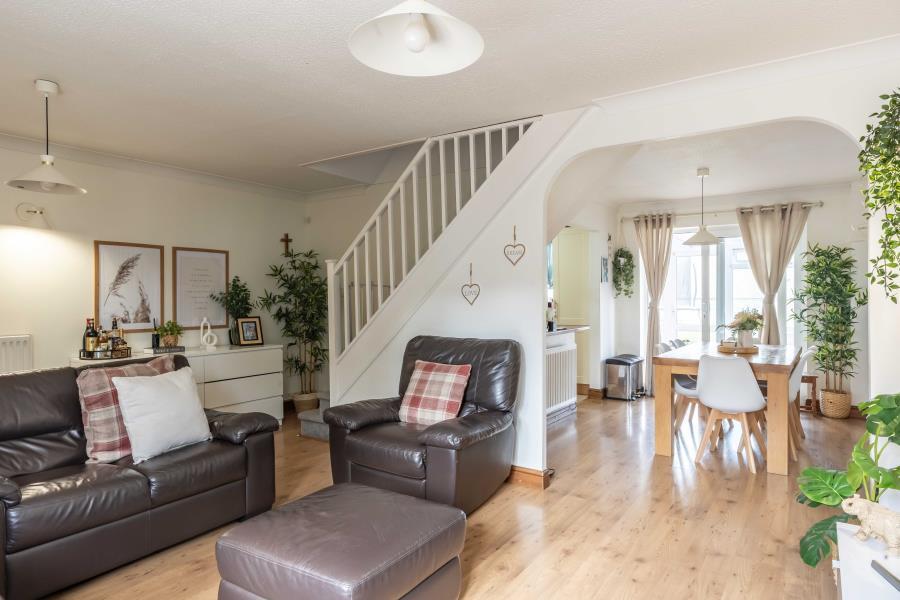 Additional image 4 of Oaktree Crescent - Bradley Stoke