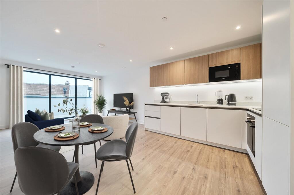 Additional image 6 of Burnhill Road, Beckenham