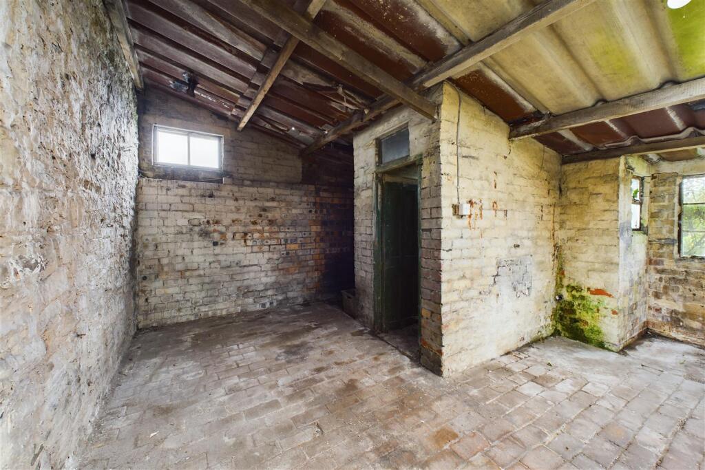 Additional image 26 of HOUSE + COTTAGE | WARMLEY
