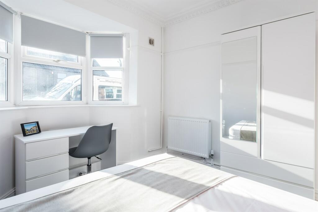 Additional image 8 of 3 bedroom Terraced House in Staple Hill Road, Fishponds