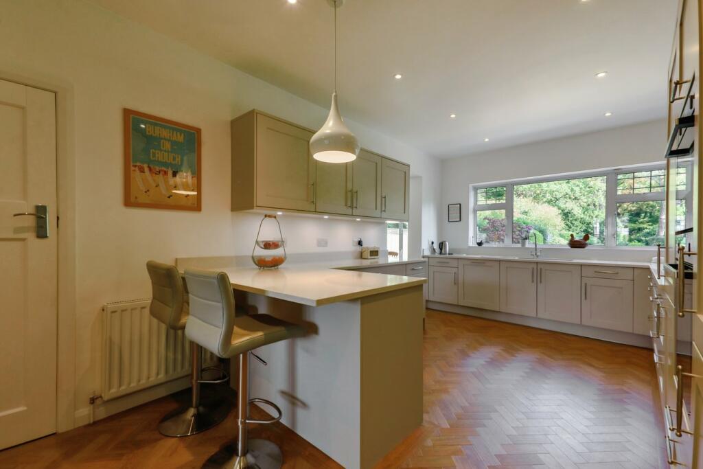 Additional image 23 of Walden Road, Chislehurst, BR7