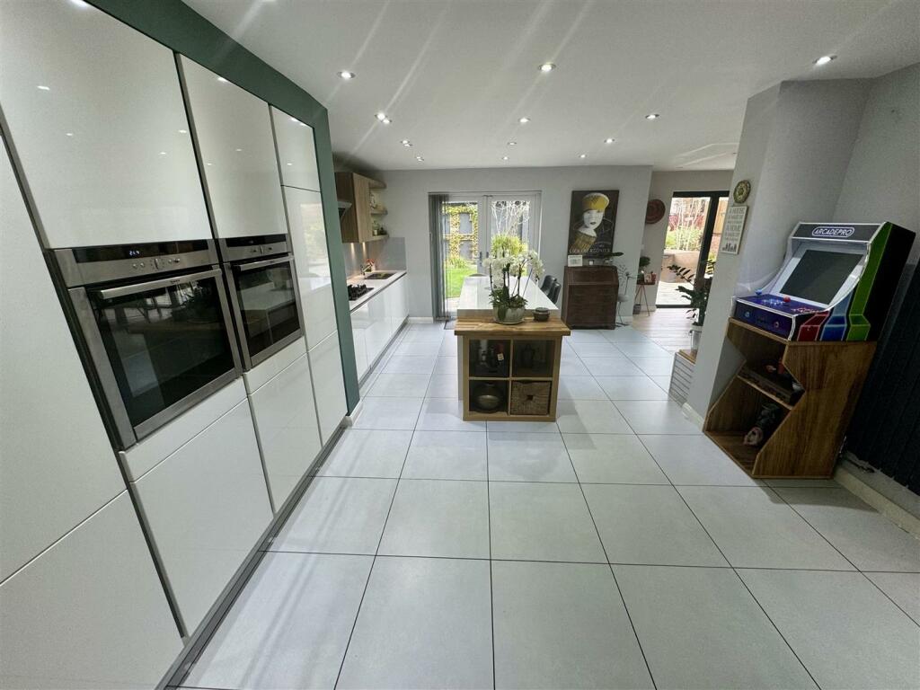 Additional image 5 of Debeccas Lane, Easton-In-Gordano