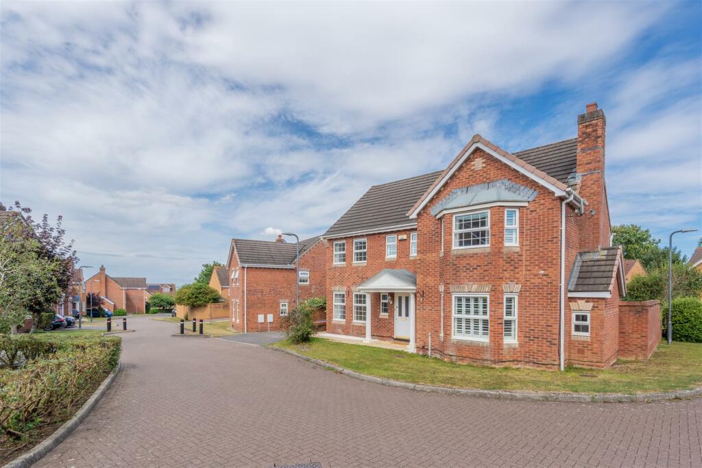 Additional image 19 of Chalfield Close, Keynsham, Bristol