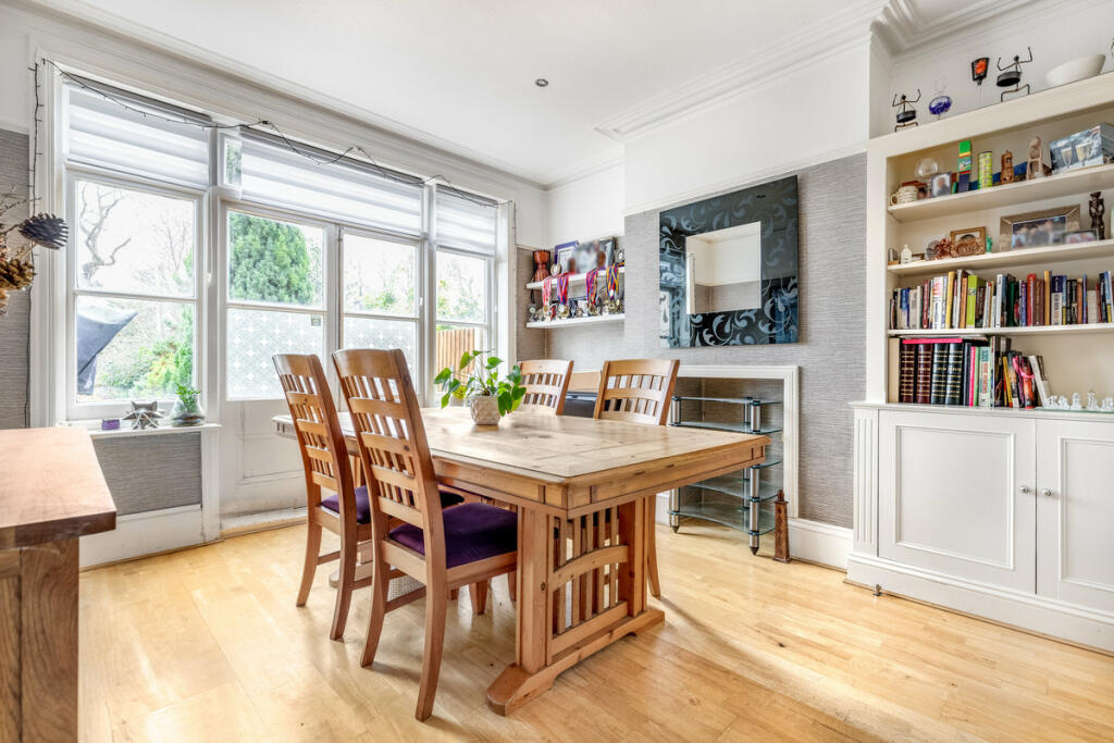 Additional image 3 of Alexandra Crescent, Bromley, BR1