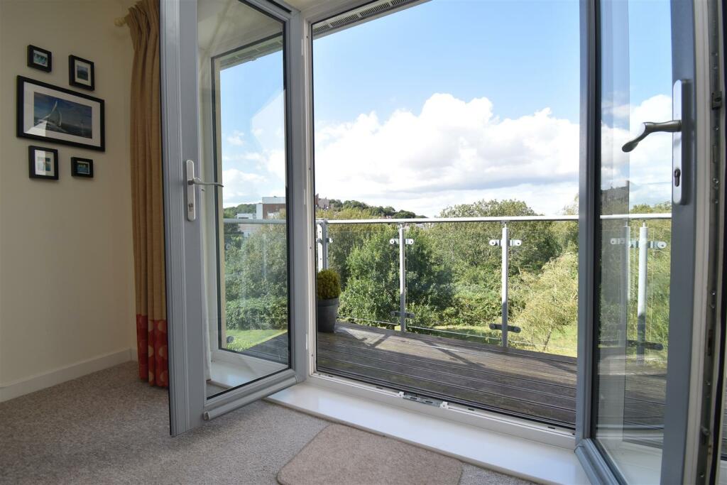 Additional image 9 of Kittiwake Drive, Portishead