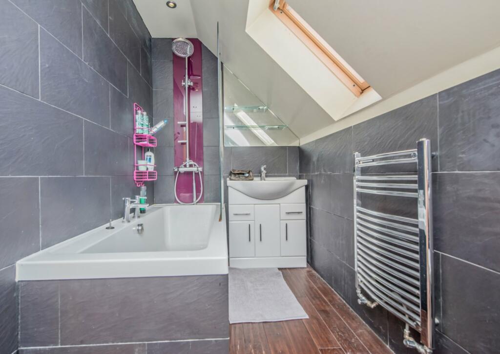 Additional image 16 of Bank View, Birkenshaw, Bradford, West Yorkshire, BD11