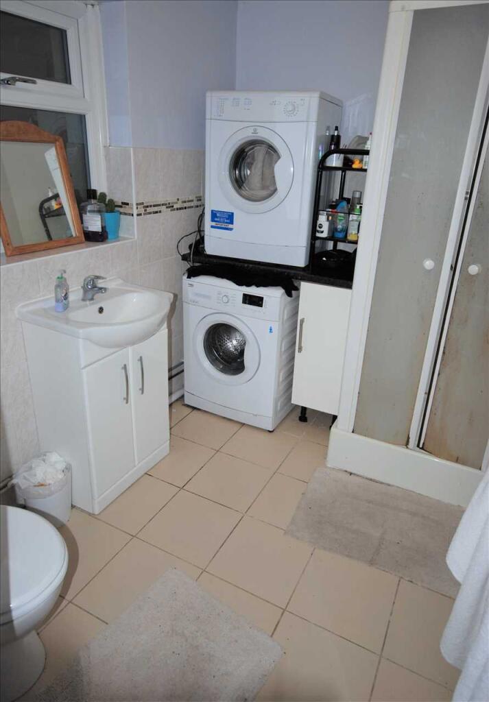 Additional image 4 of Warren Road