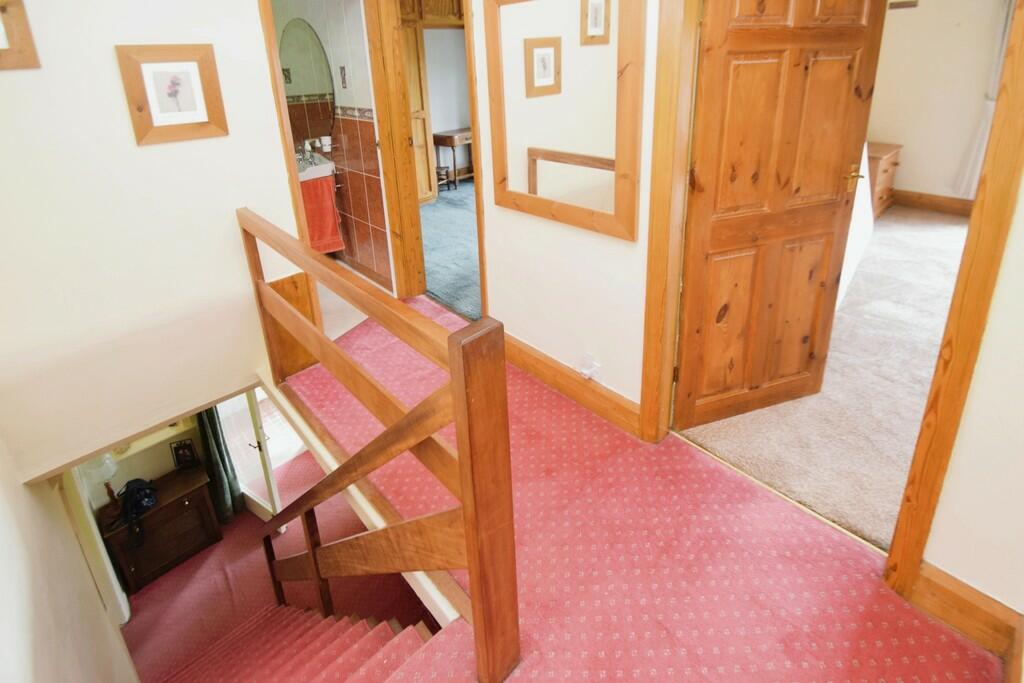 Additional image 23 of Scott Lane, Riddlesden