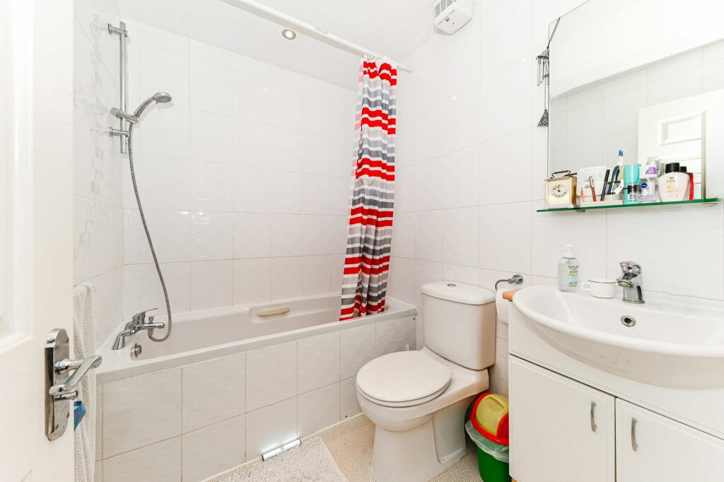 Additional image 17 of Sparkes Close, Bromley, BR2 9GE