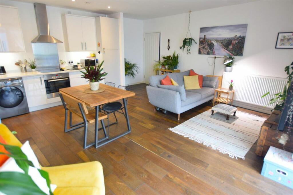 Additional image 5 of Harbour Crescent, Portishead, North Somerset
