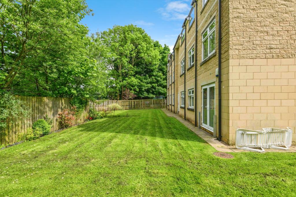 Additional image 17 of 21 The Plantations, Bradford, BD12