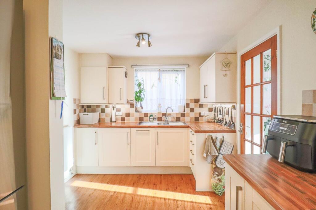 Additional image 6 of Wyvern Close, Weston-super-Mare