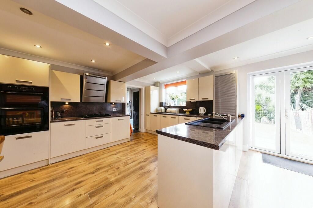 Additional image 4 of Downs Avenue, Chislehurst