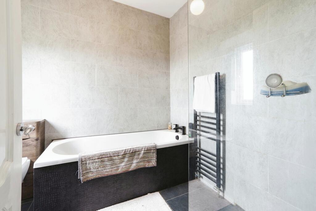 Additional image 9 of Manor Park, Keighley, BD22