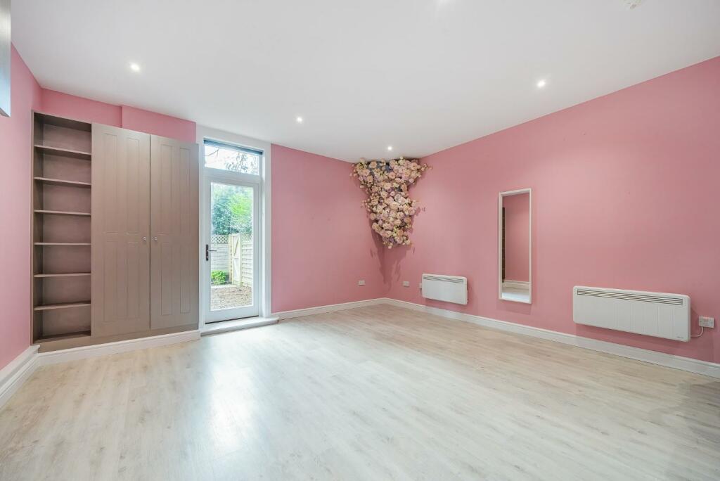 Additional image 21 of Oldfield Road, Bromley