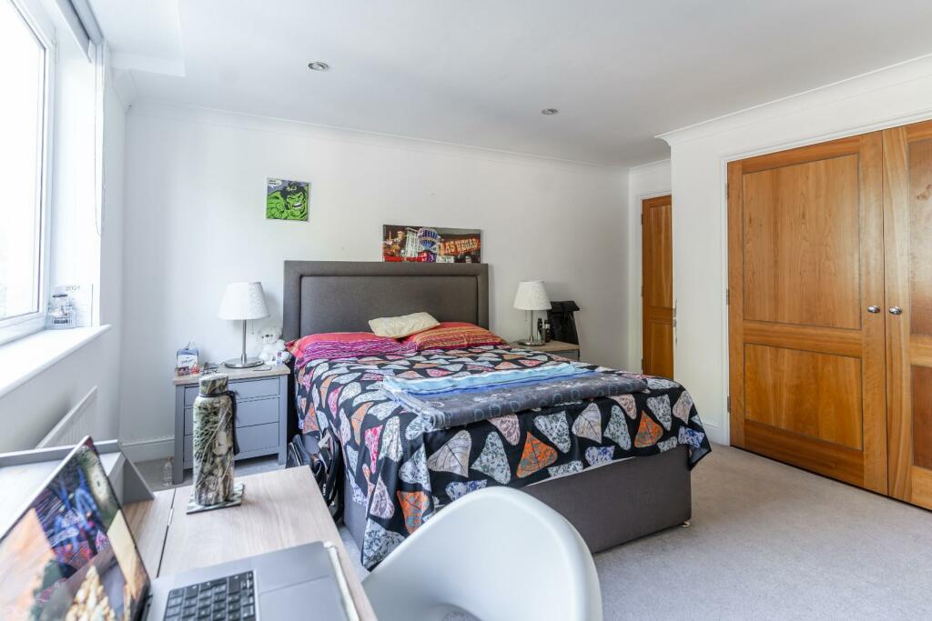 Additional image 10 of Creswell Drive, Beckenham