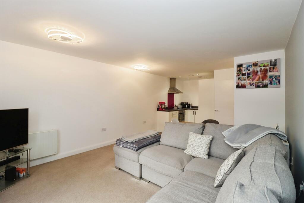 Additional image 11 of Elmtree Way, Kingswood, Bristol