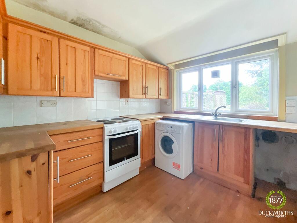 6 Hoyle Bottom, Oswaldtwistle, Accrington, BB5 3RU photo 3