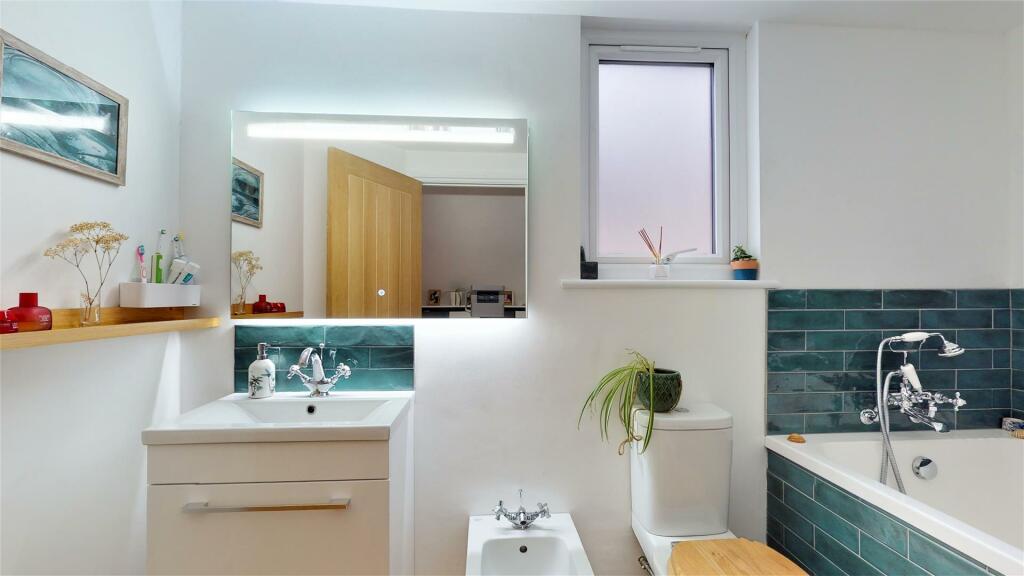 Additional image 27 of Wells Road, Whitchurch