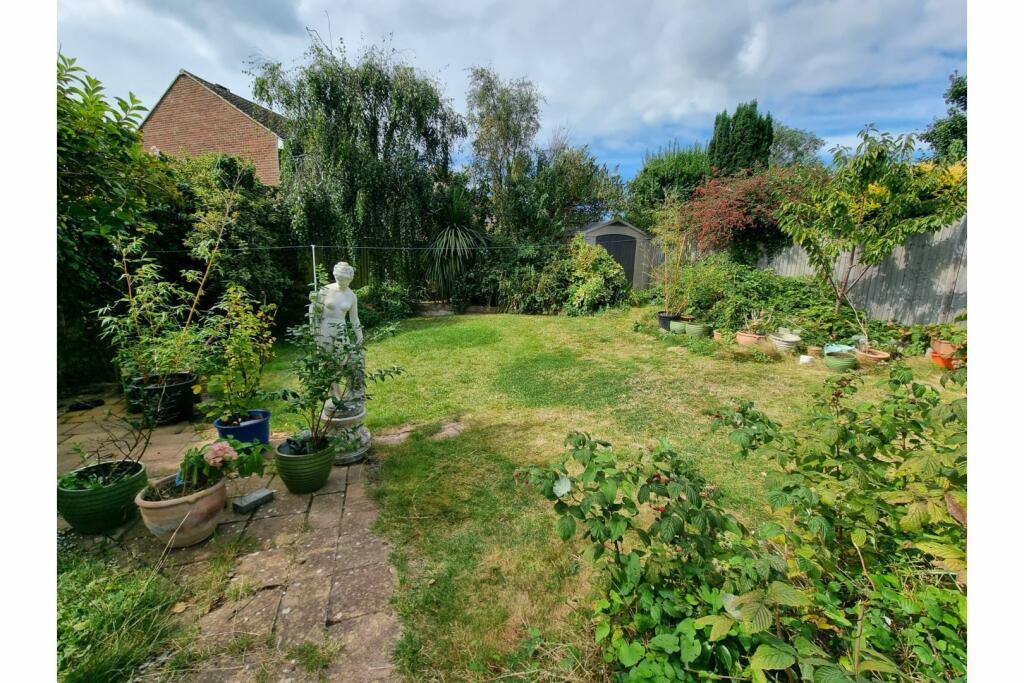 Additional image 38 of Third Avenue, Newhaven, BN9