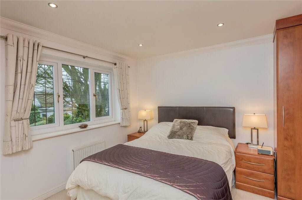 Additional image 9 of Southcroft Avenue, Birkenshaw, Bradford, BD11