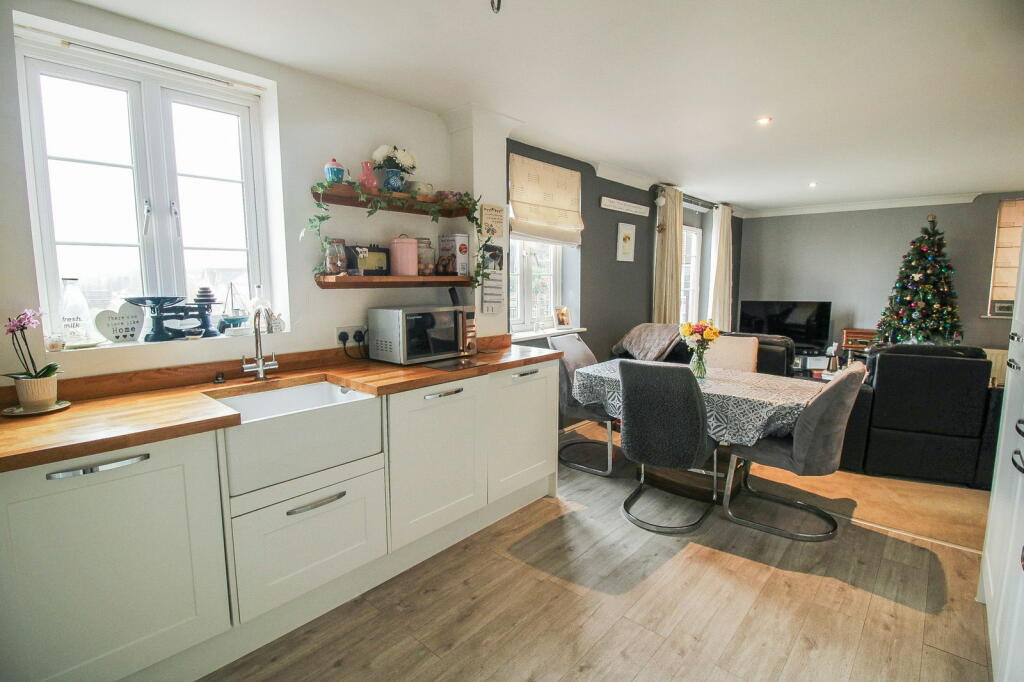Additional image 12 of Sally Hill, Portishead, Portishead, BS20 7BH