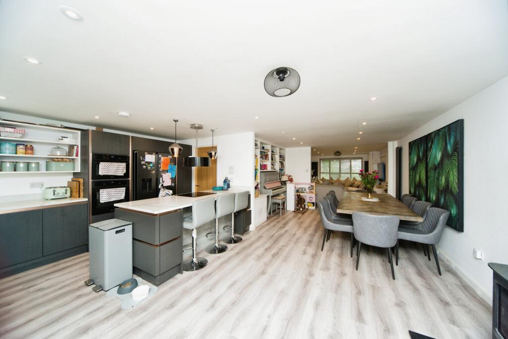 Additional image 14 of Avis Road, Newhaven, East Sussex, BN9