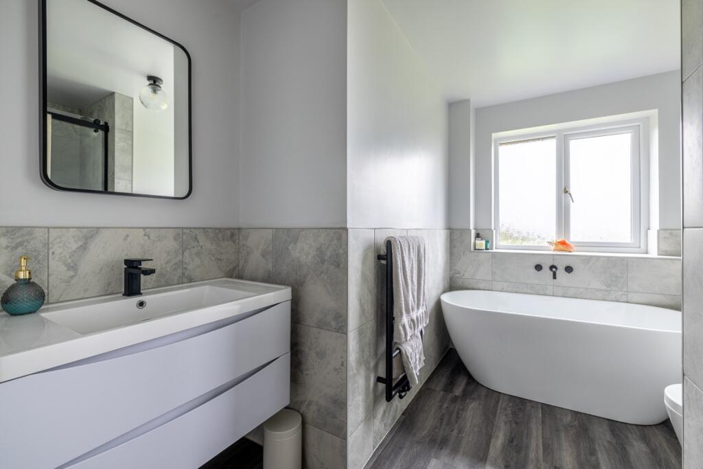 Additional image 15 of Shipham