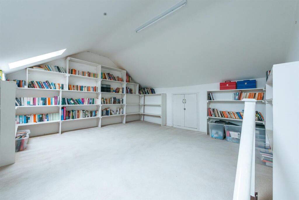 Additional image 10 of Park End, Bromley, BR1