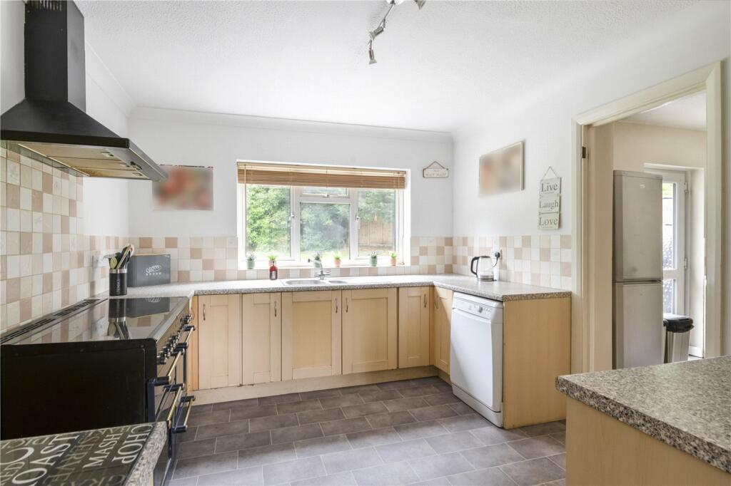 Additional image 29 of Rolinsden Way, Keston, BR2