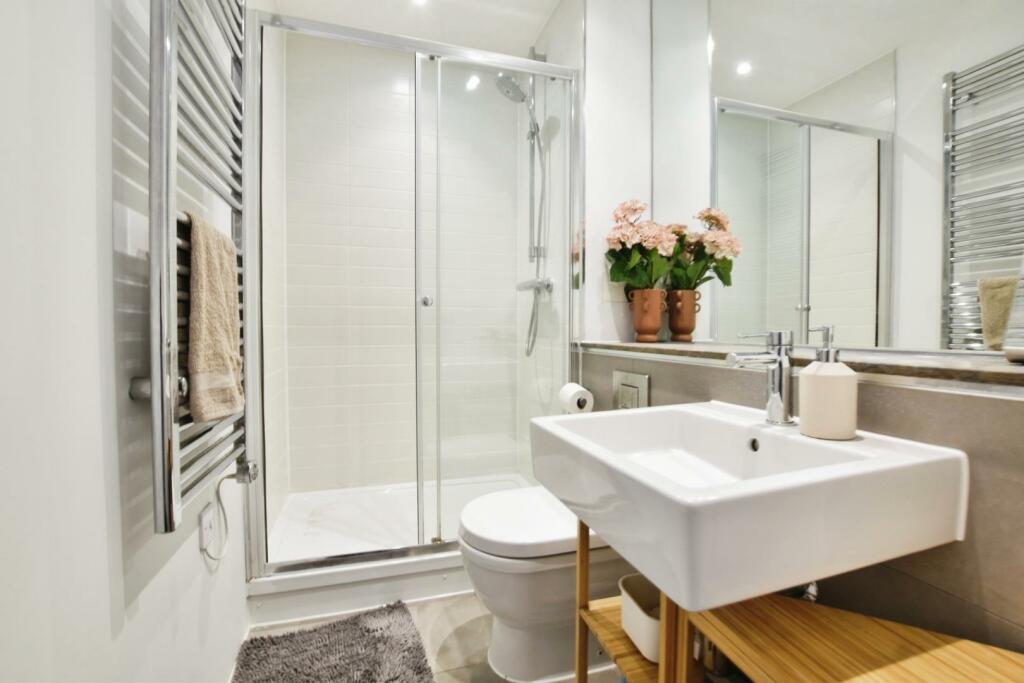 Additional image 10 of Copper Building, Lake Shore Drive, Bristol