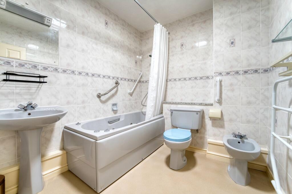 Additional image 14 of Beach Road, Weston-Super-Mare, BS23