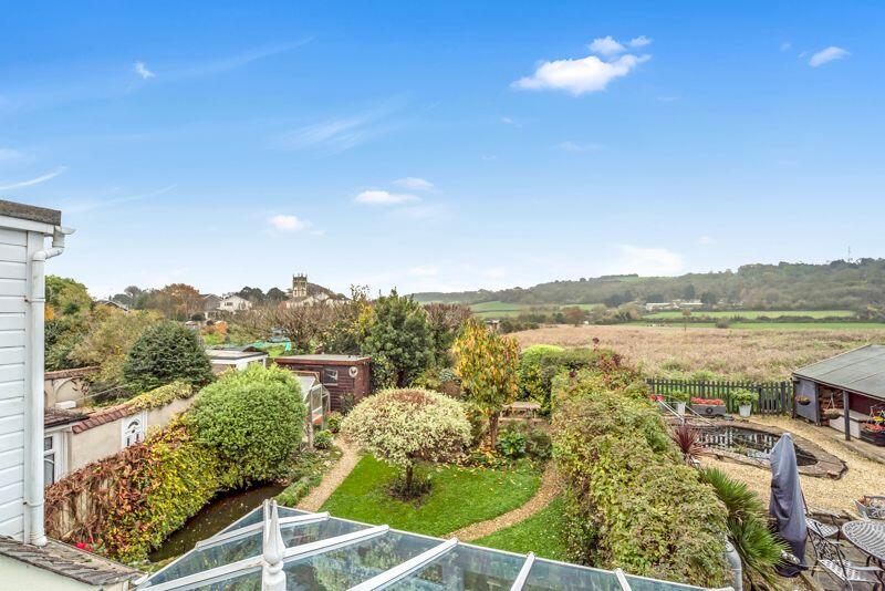 Additional image 28 of Byron Road, Locking - WONDERFUL POSITION