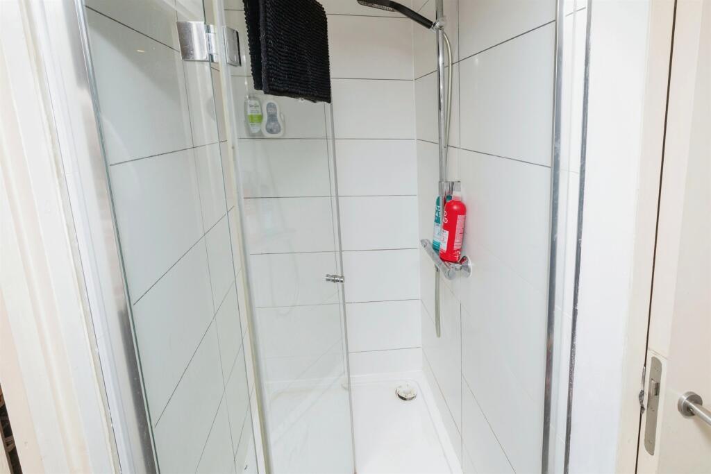 Additional image 14 of Lake Shore Drive, Bristol