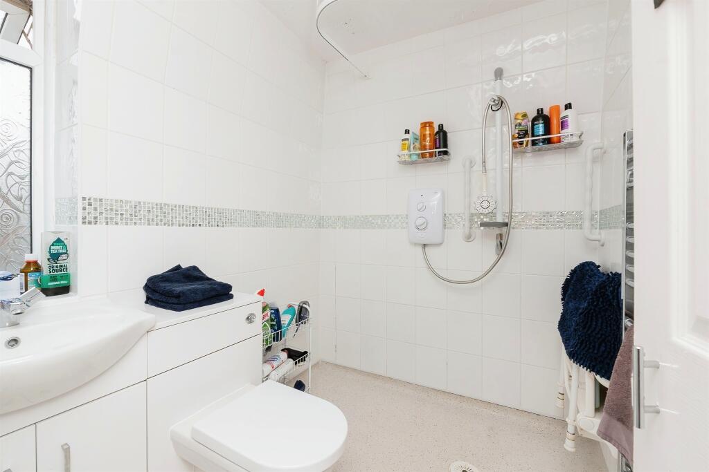 Additional image 15 of Queens Road, Warmley, Bristol