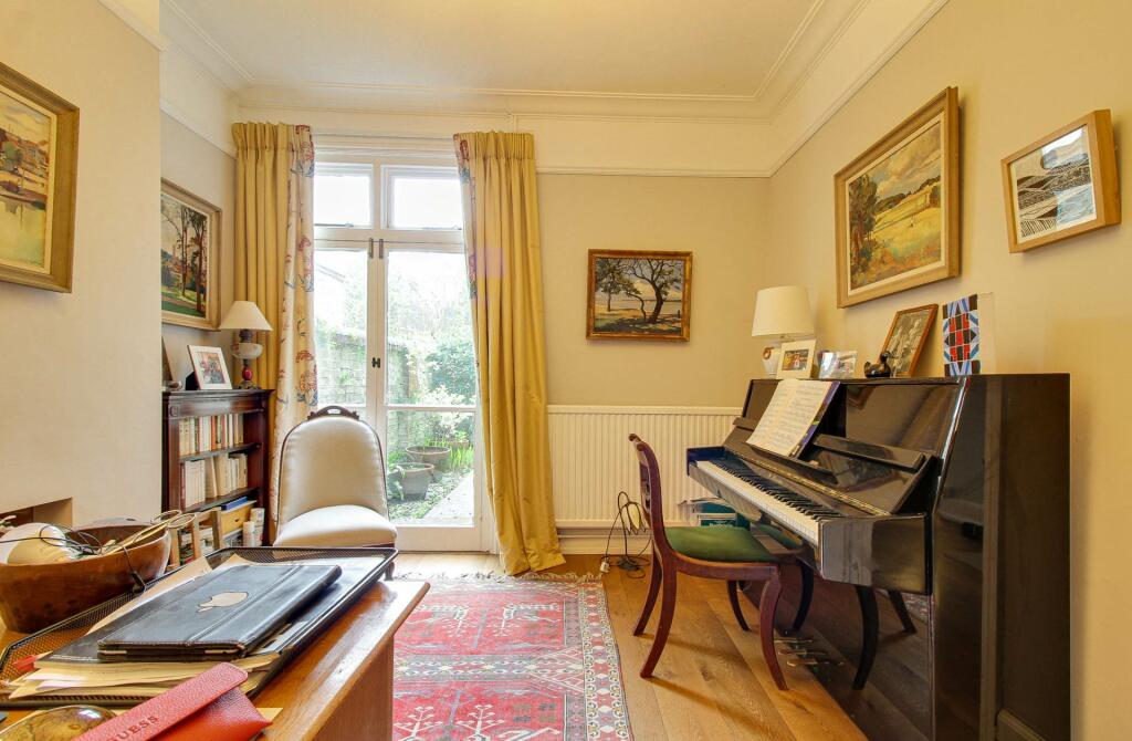 Additional image 23 of The Avenue, Lewes