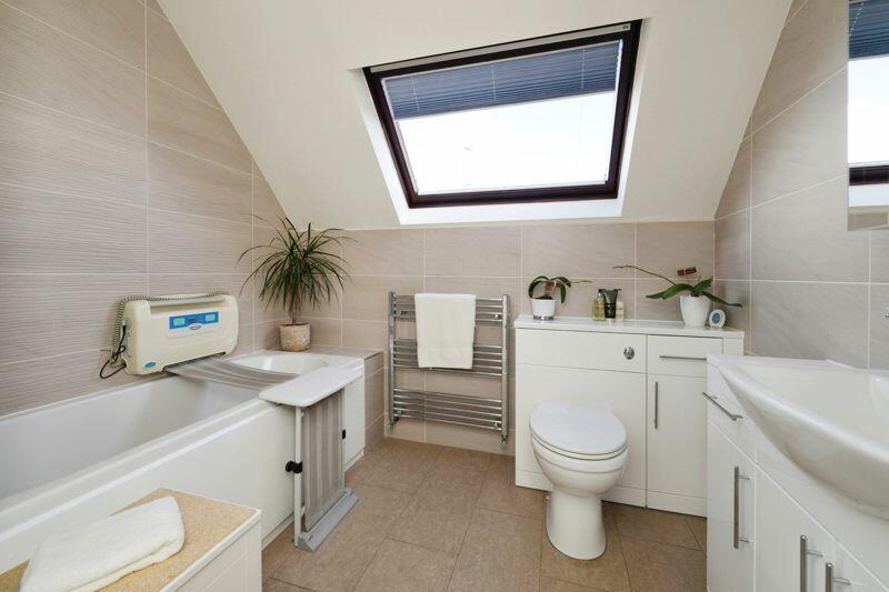 Additional image 9 of Courville close, Alveston, BS35 3RR