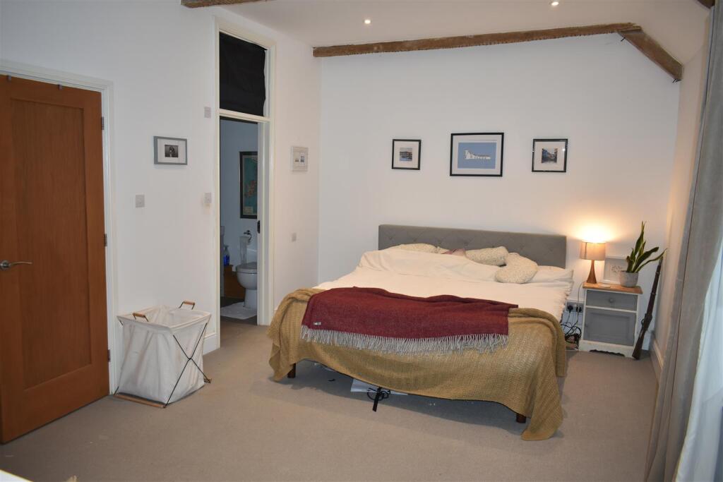 Additional image 9 of 6 The Old Coach House