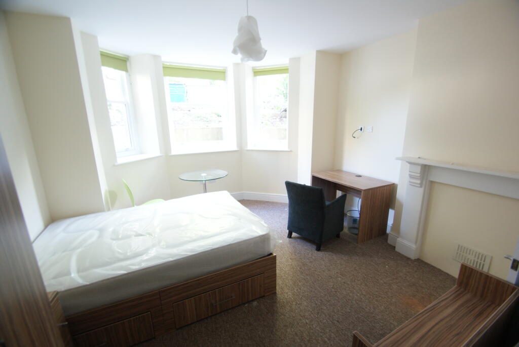 Additional image 2 of Elmdale Road (Studio 1), Basement Front, Clifton, Bristol, BS8