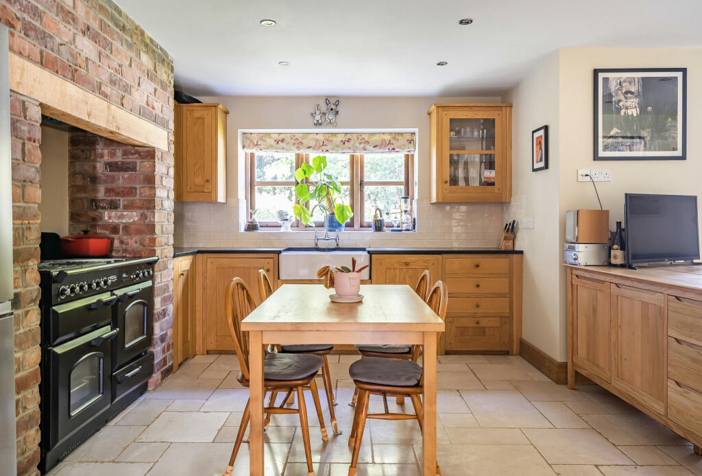 Additional image 22 of Lodge Road, Yate, Bristol, Gloucestershire, BS37