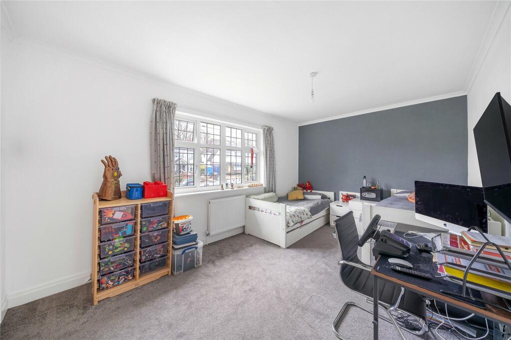 Additional image 14 of Highfield Drive, Bromley, BR2