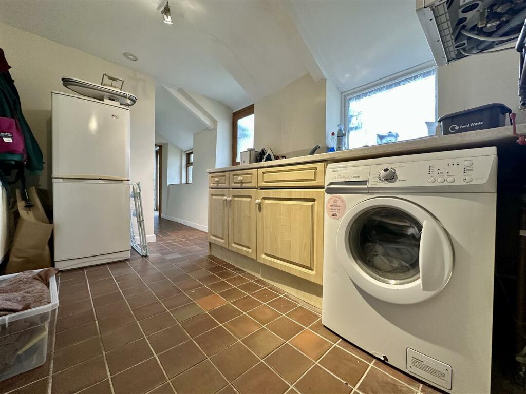 Additional image 23 of Townsend