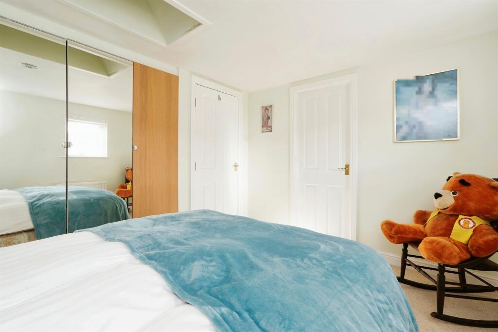 Additional image 12 of The Locks, Bingley