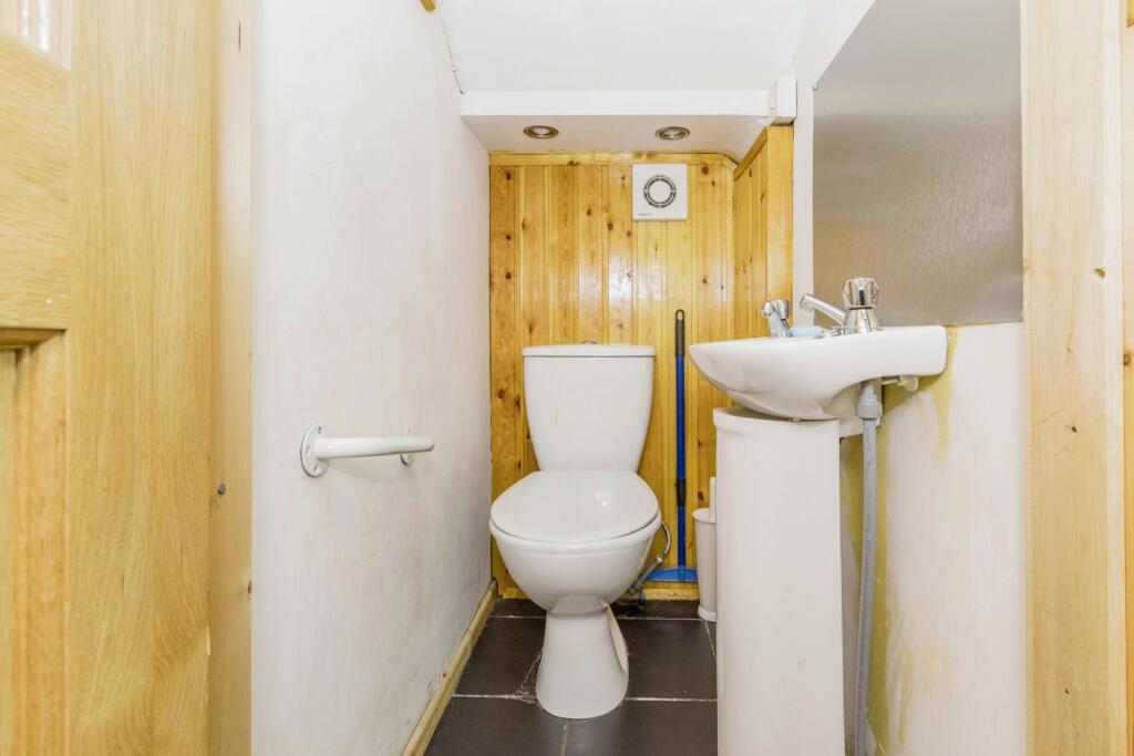 Additional image 9 of De Courcy Avenue, Carrickfergus, BT38
