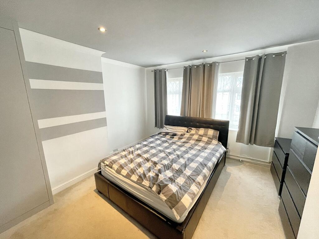 Additional image 3 of Queensway, Petts Wood, Orpington, BR5