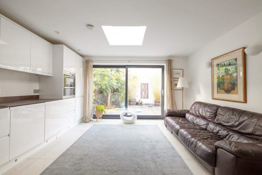 Additional image 3 of Murray Street, Southville