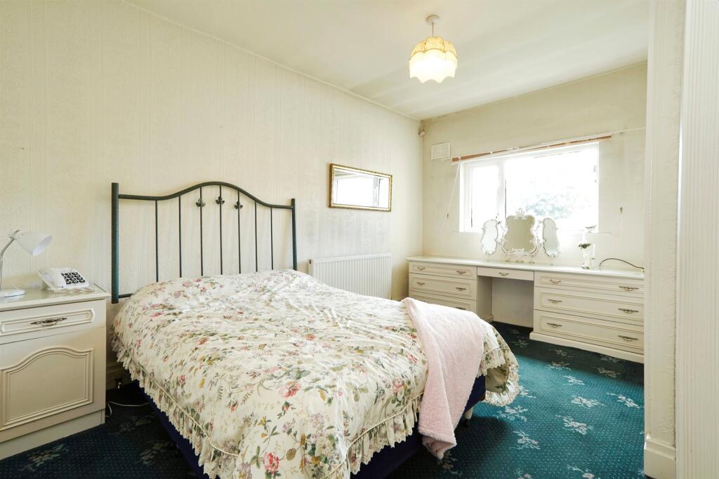 Additional image 13 of Bradford Road, Cottingley Bridge, Bingley