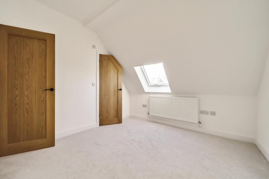 Additional image 10 of 2 Somerset Court, Brinsea, Congresbury