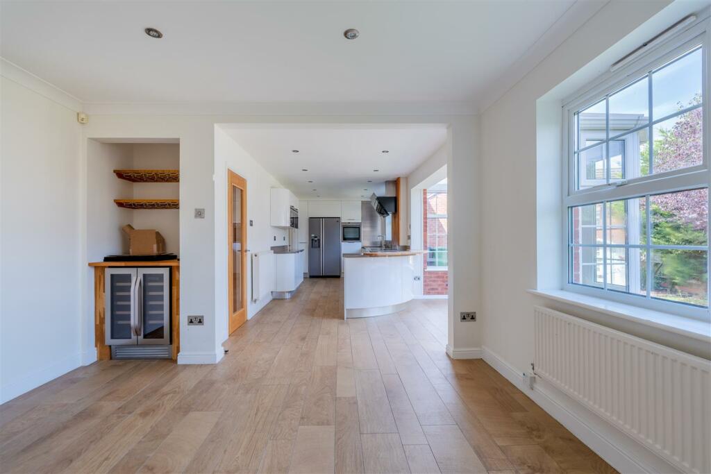 Additional image 6 of Chalfield Close, Keynsham, Bristol